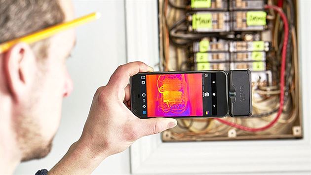 Termocamera Flir One Pro per il lavoro